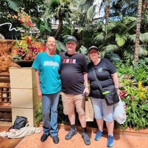 Meet your Posher, Lee